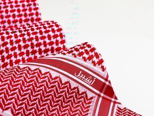 عرض شماغين كلاسيكي + رسم غامق