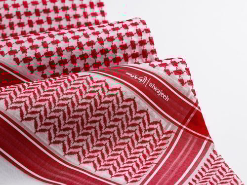 شماغ الوجيه احمر