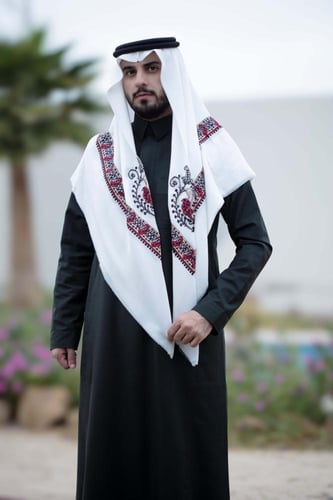 شال شتوي ناعم مطرز