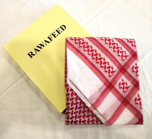 شماغ أحمر رجالي