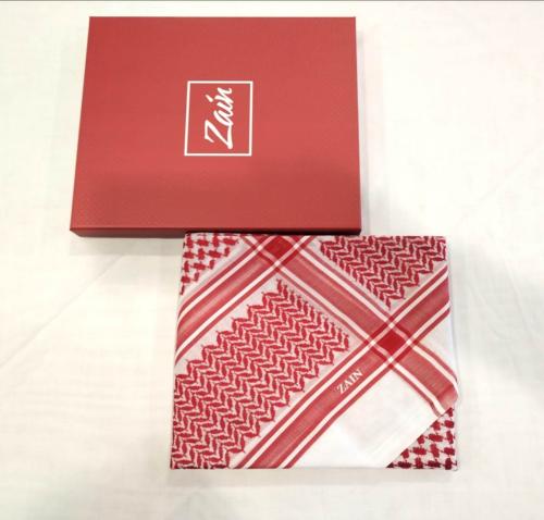 شماغ رجالي أحمر كلاسيكي