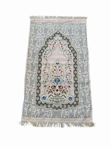 سجادة صلاة مبطن