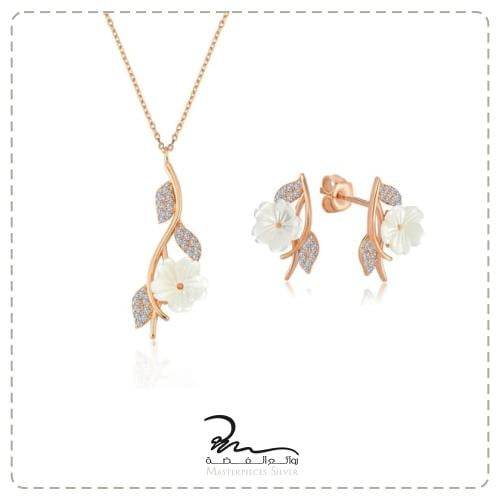 طقم فضة وطلاء الذهب ناعم بالزركون