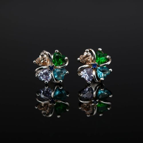 حلق فضة نسائي باحجار ملونة