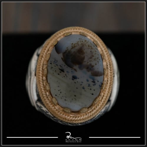 خاتم رجالي من الفضة والعقيق اليماني