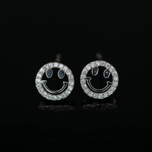 حلق فضة بشكل الوجة المبتسم دائري