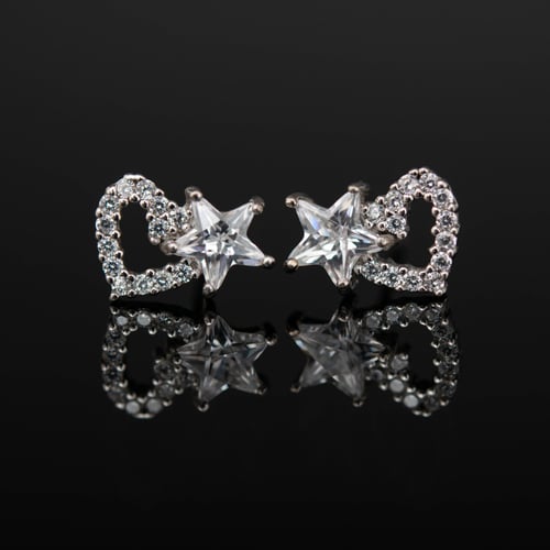 حلق فضة حريمي بشكل القلب مع نجمة