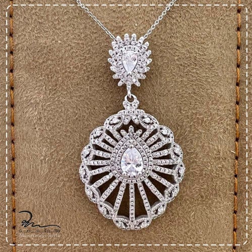 سلسلة نسائي فضة فخمة