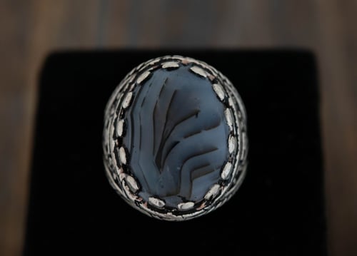 خاتم رجالي من الفضة والعقيق اليماني