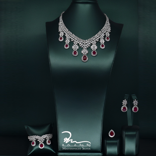 طقم نسائي فضة مرصع زهري فخم