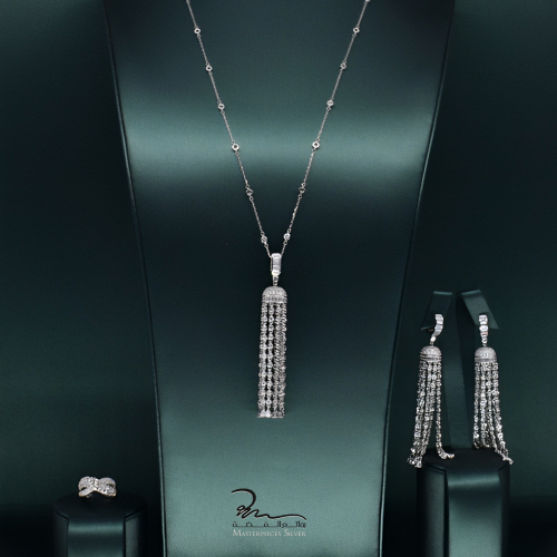 طقم فضة فاخر بتصميم عصري