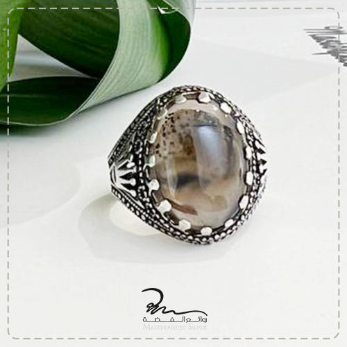 خاتم عقيق فخم للرجال