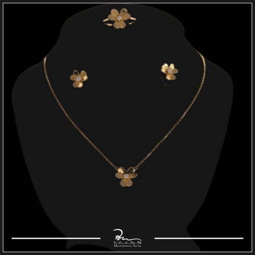 اطقم نواعم من الفضة الكوري