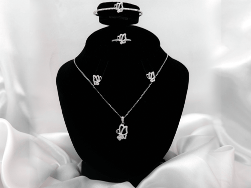 طقم اطفال فضة بناتي