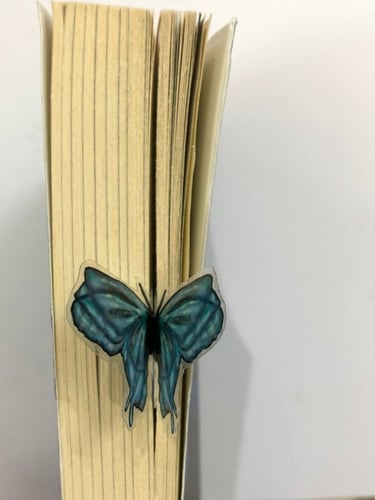 فاصل كتاب أنيق