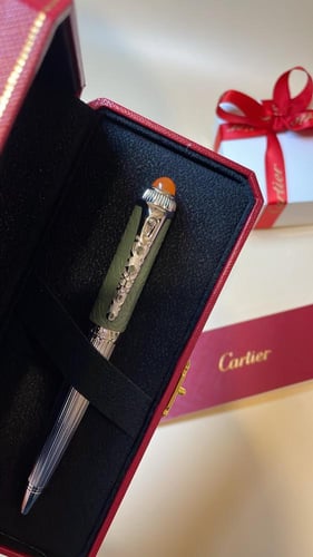 قلم كارتييه الفخم – لمسة النخبة