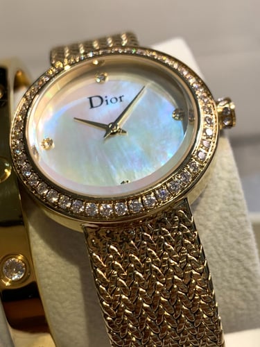 طقم ديور وكارتير