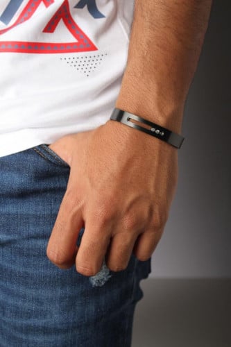 اسورة ميسيكا أسود