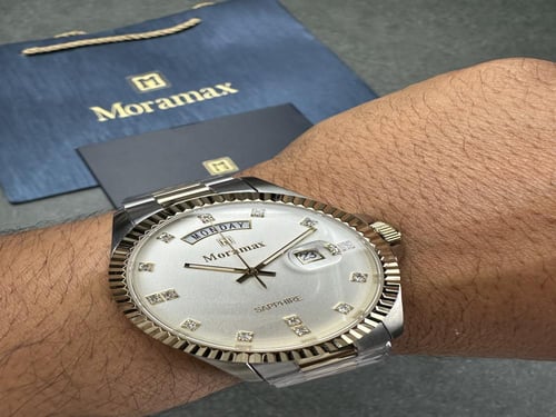 طقم الساعات الفاخر للزوجين من Moramax"