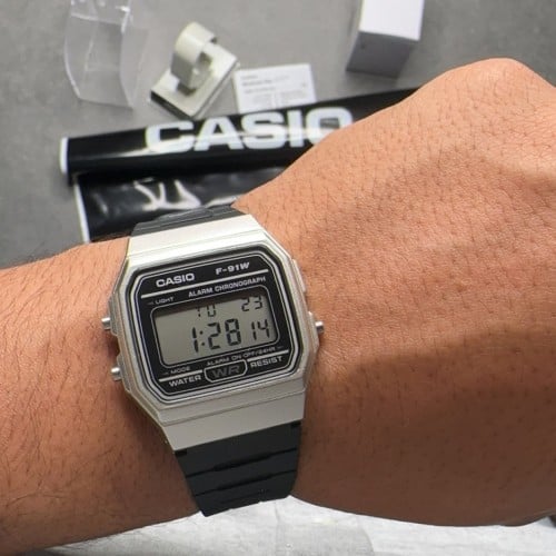 ساعة كاسيو سلفر