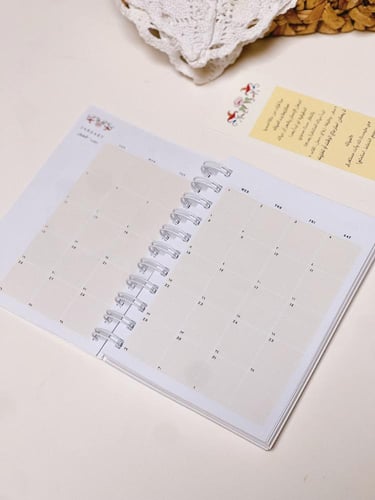 مفكرة "حياة جديدة" 2025 بغلاف موف -A6