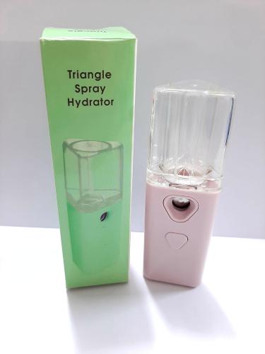 Triangle Spray Hydrator triangle-shaped moisturizi...
