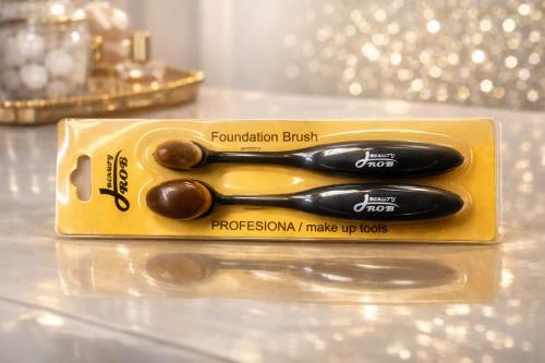 Foundation Brush