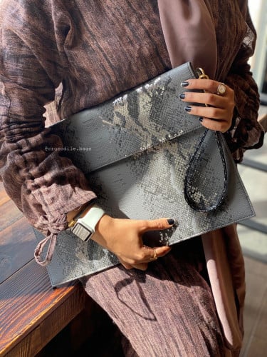 Classic pouch bag - gray silver