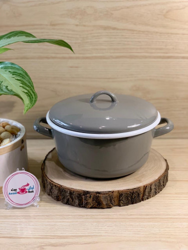 قدر معدني 22 سم