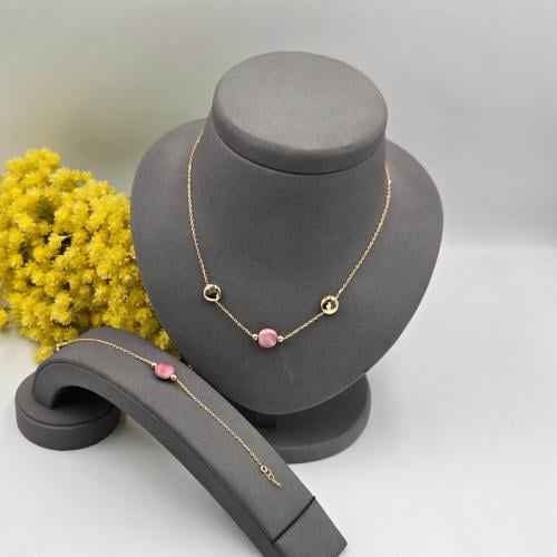 عقد + أسوارة