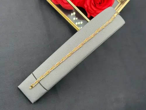 إسوارة إيطالي