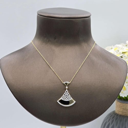 عقد بولغاري