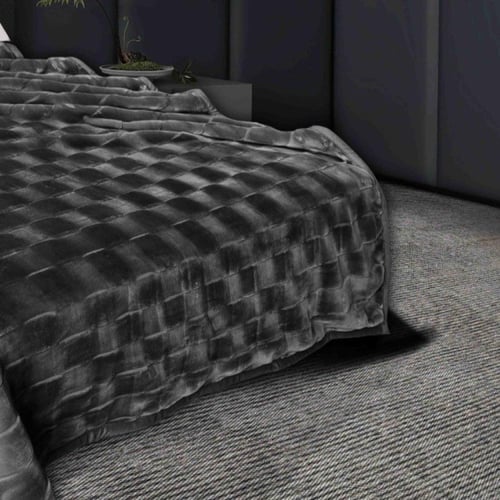 بطانية مخمل فاخرة – 170 × 220 سم