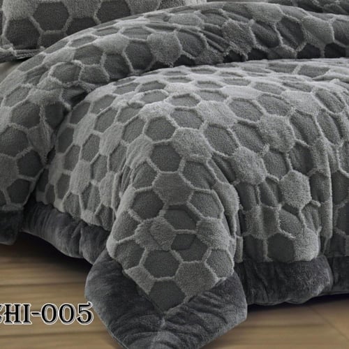 مفرش شتوي سوتشي ماركه هاي كريست 6 قطع