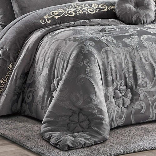 مفرش شتوي فيبي ماركه هاي كريست 8 قطع