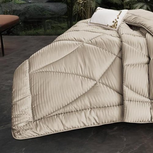 طقم فندقي 4 قطع نفر ونص نيومانيلا - 106 ماركة كالف...