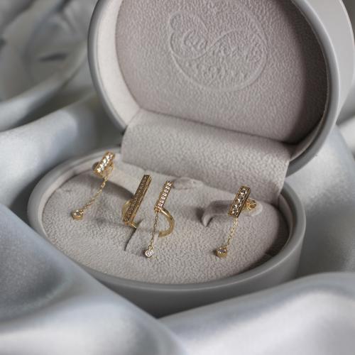 ڤولانا المجموعة كاملة من حلق وخاتم 18K-Natural Dia...