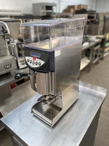 طاحون MYTHOS احترافي 75 mm من Eureka