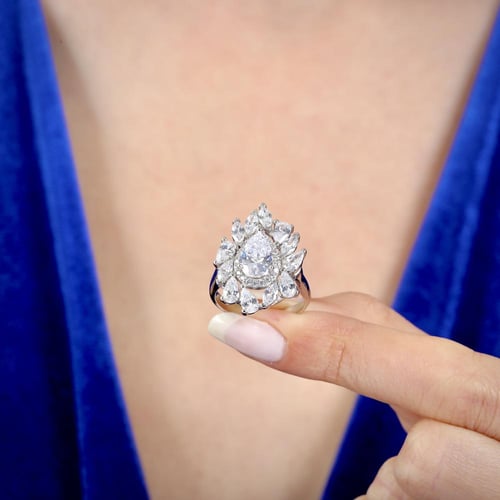 خاتم فضة نسائي عيار 925 مرصع بالزركون السويسري شكل...