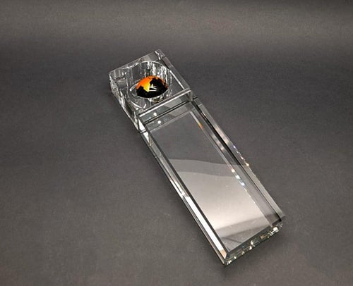 درع تروفي الكرة الارضية كريستال بقاعدة شفافة