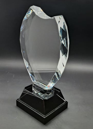 درع كريستال هلال سميك فاخر