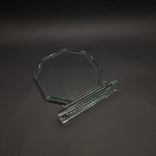 درع زجاج مثمن قاعدة الماسة