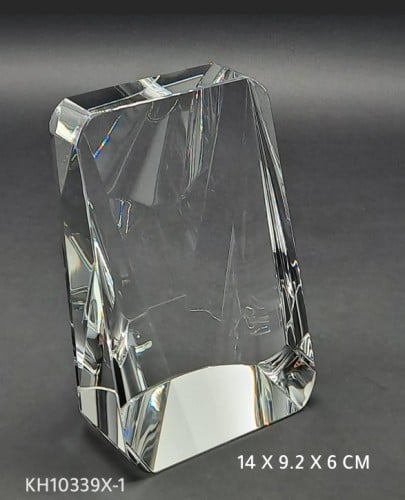 درع كريستال ستاند