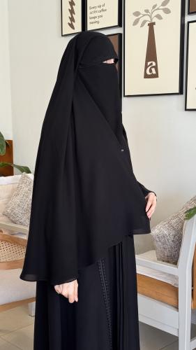 نقاب إمراتي