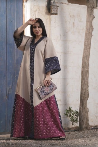 جلابية مطرزه