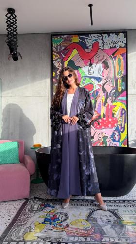 عباية من قماش الحرير المشجر مبطن بشيفون فاخر مع طر...