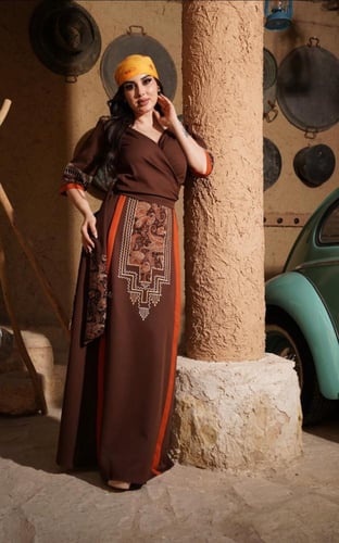 فستان تاسيس