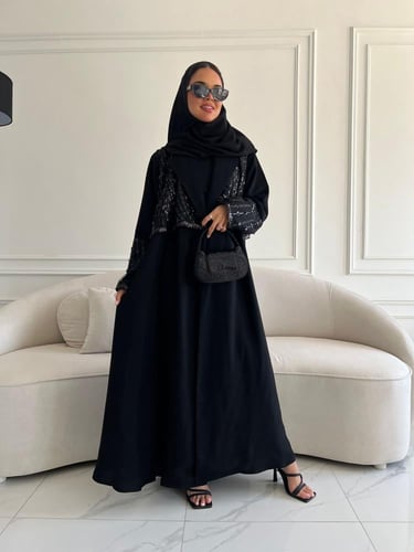 عبايه سوداء قماش انترنت