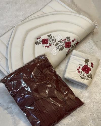 طقم سجاد أسفنج + شرشف صلاة مكسر مرد قماش بارد باكس...