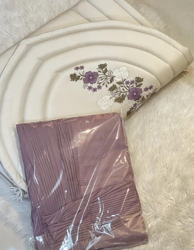 طقم سجاد أسفنج + شرشف صلاة مكسر مرد+ مصحف